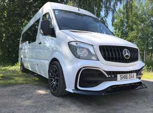 Autocaravana de lujo Mercedes-Benz Sprinter 2019 usada para acampar. - Product Image 3