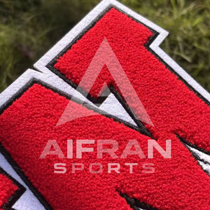 Parches Bordados en 3D Personalizados Aifran - Insignias con Logotipo Computarizado Profesional para Uniformes y Chaquetas de Equipo - Product Image 2