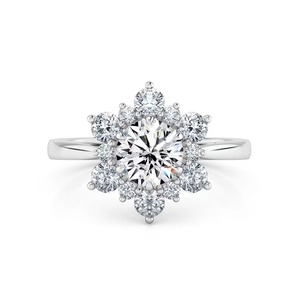 Anillo de Compromiso con Halo de Diamantes Cultivados en Laboratorio, Corte Brillante Redondo, Oro Sólido de 14K, G-VS2, Joyería de Compromiso y Boda - Product Image 1