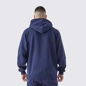 Ensemble survêtement homme hiver personnalisé avec logo, 100% coton respirant, uni, sweat à capuche zippé ample et pantalon de survêtement évasé - Product Image 4