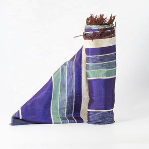 ผ้าพันคอไหมธรรมชาติทอมือลายทางหลากสี ผ้าห่มอุ่นสำหรับฤดูใบไม้ร่วงและฤดูหนาว ขายดี - Product Image 1