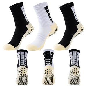 ถุงเท้าข้อสั้นสำหรับผู้ชายผ้าฝ้ายสวมใส่สบายระบายอากาศได้ดีและทนทานพร้อมพิมพ์โลโก้ตามสั่ง - Product Image 3