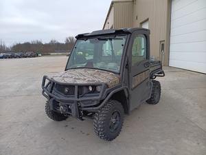 Tracteur à roues John Deere XUV835R 70 CV à transmission par engrenages avec moteur, boîte de vitesses et pompe – Modèle 2018 - Product Image 3