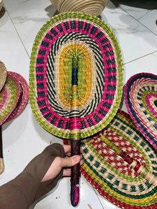 Idea de regalo de abanico de bambú Premium con diseños personalizados, abanico de bambú para favores de boda, regalos corporativos o recuerdos culturales - Product Image 6