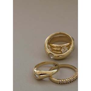 14k Solid Gold Round Signet Diamond <b>Ring</b> Romantic <b>Dainty</b> Style with 8mm Width Rhodium Plated Yellow Gold Everyday Wear - Product Image 4