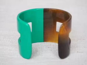 Bracelet tribal de style bohème fait à la main en corne laquée naturelle écologique artisanat Boho Chic Design - Product Image 4