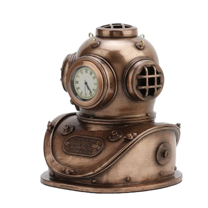 Horloge casque de plongée. Casque de plongée Steampunk Horloge de table Casque de plongée sous-marine antique de qualité supérieure - Product Image 1