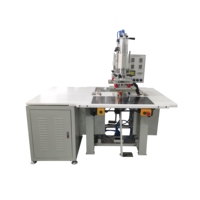 Machine de soudage plastique haute fréquence à double tête pour le moulage de précision et le moulage de motifs en cuir