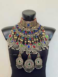 2024 nueva tendencia conjuntos de joyería hechos a mano de alta calidad personalizados multicolor joyería afgana pendientes collar y tocado Tikka conjuntos - Product Image 2