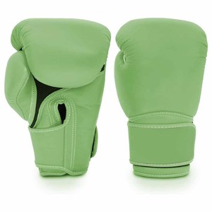 Gants de boxe en PVC respirants et confortables de qualité supérieure, avec sangles de poignet réglables pour l'entraînement en arts martiaux en extérieur, gants à lacets - Product Image 1