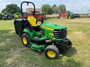 รถแทรคเตอร์ขับเคลื่อนทุกล้อพร้อมเครื่องยนต์ดีเซลแบบไฮโดรสแตติก X950R สวนและฟาร์มเกษตร - Product Image 6