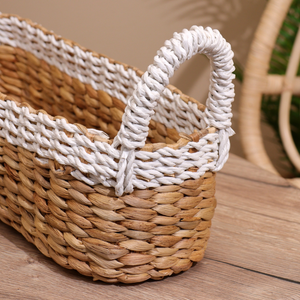 Cesta de Almacenamiento Rectangular Tejida a Mano de Jacinto de Agua / Contenedor Decorativo Tejido Largo con Ribete Blanco en Contraste y Asas Integradas - Product Image 3