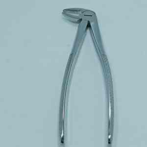 Pince d'extraction dentaire en acier inoxydable de haute précision Instruments chirurgicaux pour enlever les dents manuelles pour les cliniques et les hôpitaux - Product Image 2