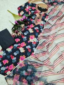 All Over Fancy Floral Printed Round Neck 3/4 Sleeve Pattern Anarkali Style Kurti Set For Festive & Party Special For Girls Wear - Product Image 6