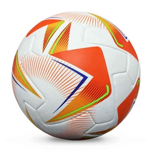 Ballon de football en cuir PU de taille normale, haute durabilité, design personnalisé, entraînement, match, fabrication directe, OEM - Product Image 4