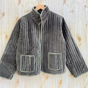 Chaqueta acolchada Reversible hecha a mano india, abrigo de terciopelo de algodón Premium Unisex para invierno, nueva colección, regalo de ropa para ella - Product Image 1