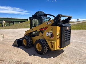 Cilindro Hidráulico ENERPAC de Alta Eficiencia para Cargadora Compacta 272D3 con Motor Diésel, 2022 - Product Image 4