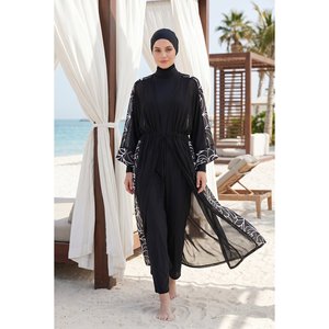 Pareo de Chifón con Cintura Ajustable en Negro con Estampado, para Cubrir el Traje de Baño - Product Image 1