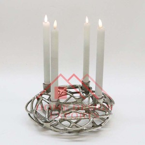 Bougeoir en métal fini or Décoration de Noël Arrangement de bougie Bougeoir en métal - Product Image 3