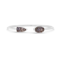 Pulsera Ajustable de Plata de Ley 925 de Primera Calidad con Acabado de Alta Gama, Diseño Moderno, Coral Fósil Negro, Cabujón Ovalado con Engaste de Bisel, Unisex