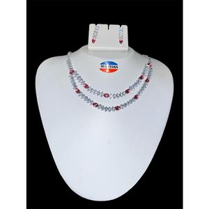 Conjunto de collar de diamantes americanos de aspecto pesado para novias adecuado para funciones de grandes bodas y ceremonias culturales - Product Image 6
