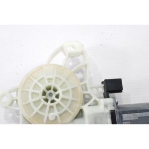 Moteur électrique de vitre avant droite MERCEDES Série GLA (H247) A0009065706 (20>) - Product Image 5