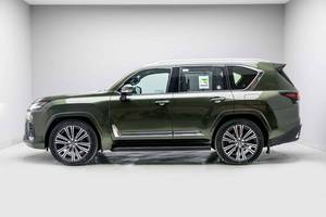 รถ SUV หรูเทอร์โบ2025ลิตรได้รับการรับรองว่าเป็นเอกลักษณ์ใหม่มีระยะทางเป็นศูนย์/KMH และประณีตสีเขียวสด LX700 3.5L V6 - Product Image 5