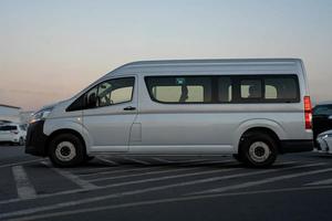 ใหม่/มือสอง ปี 2026 โตโยต้า ไฮเอซ คอมมิวเตอร์ 3.5L V6 15 ที่นั่ง กล้องมองหลัง 360 องศา รับน้ำหนัก 31-40 ตัน ระบบดีเซล/แก๊ส เกียร์อัตโนมัติ - Product Image 3