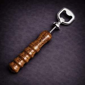 ที่เปิดขวดสแตนเลส ดีไซน์ทรงกระบอกเรียบหรู จับถนัดมือ ทนทาน ใช้งานได้ยาวนาน เหมาะสำหรับใช้ในบ้าน ครัว งานปาร์ตี้ - Product Image 2