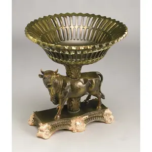 Bol rond en aluminium fait main de luxe, style américain élégant, écologique, décoratif, sûr pour les fêtes, fabriqué par Zahid Exports - Product Image 2