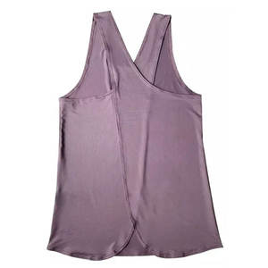 Camiseta sin mangas de compresión de Yoga de gimnasio tejida 2025 para mujer personalizada para entrenamiento de ejercicio transpirable con botón de lentejuelas para ciclismo de mujer - Product Image 2