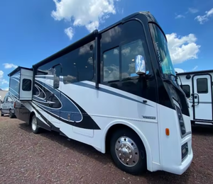 Autocaravanas y Remolques de Viaje Winnebago Sunstar 33K 2020 2022 2023 2025 2024 - Product Image 1