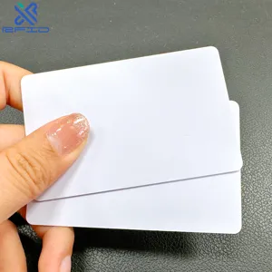 고품질 인쇄할 수 있는 플라스틱 PVC NFC 광택이 없는 공백 백색 RFID 카드 13.56mhz 고전적인 1K IC 공백 카드 중국 공장