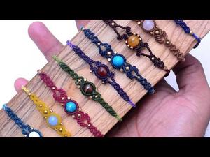 Bracelet en macramé bohème fait main HARI OM CREATIONS, forme vintage, pierres mélangées, corde dorée plaquée, multicolores, cadeau de fête, vente en promotion - Product Image 5