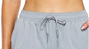 Prix de gros, Nouvelle mode, Shorts en jean pour femme, Logo personnalisé, Coton respirant, Coupe ajustée, Braguette boutonnée, Taille haute, Style sport et décontracté - Product Image 4