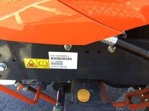 Para Tractor de Ruedas Bx2380 de 24 HP - Product Image 5