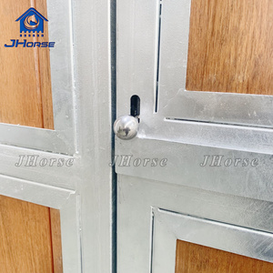 <span class=keywords><strong>Box</strong></span> Stalle Permanenti <span class=keywords><strong>per</strong></span> <span class=keywords><strong>Cavalli</strong></span> Struttura Ricovero Attrezzatura <span class=keywords><strong>per</strong></span> Scuderia con Tetto - Product Image 5