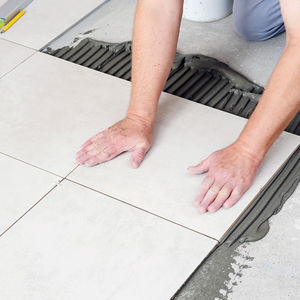 Adhésif pour carrelage Chema FOAM 101 Cimentaire 20kg Utilisation en intérieur Certifié EN 12004 avec super colle 100% économique C1TE Blanc - Product Image 4