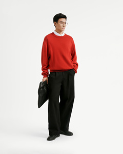 Pull en maille de rayonne décontracté à manches longues pour homme, respirant, uni, avec logo au dos du col, coupe ample, par Routine Vietnam - Product Image 5
