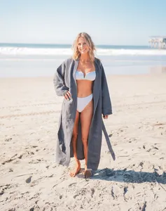 Peignoir en coton turc Serviette à capuche à séchage rapide Technique tissée Fabriqué en Turquie - Product Image 1