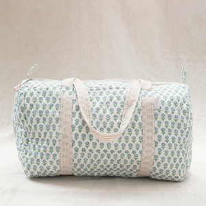 Sac de voyage en coton imprimé à la main de luxe pour femmes, bagage à main, lavable, plage, voyage d'une nuit, marché, shopping, cadeau, fermeture éclair - Product Image 1