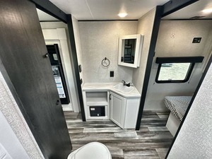 Nouvelle caravane Jayco Jay F-l-i-g-h-t Slx 287BHS 2026 prête à la vente - Product Image 3
