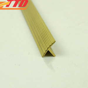 Thuan Thanh Dat T15 Brass Nosing Premium Brass Trim para bordes de pisos para mármol Superficie de hormigón Transiciones Villas Apartamentos - Product Image 2