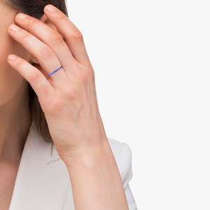 Anillo de Bodas Apilable de Zafiro Azul Eternity, Bandas de Piedras Preciosas de Paladio (0.50ct), Chapado en Rodio con Incrustaciones de Piedras Talladas - Product Image 3