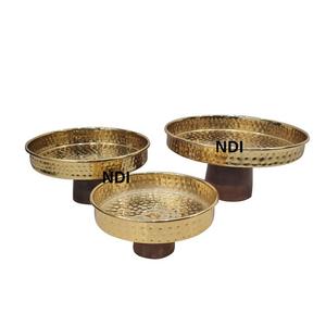 Gorgeous Looking Wedding Birthday Christmas Party Celebration <b>Cup</b> <b>Cake</b> Metal Shiny Finishing <b>Cup</b> <b>Cake</b> Stand For Bars Usage - Product Image 3