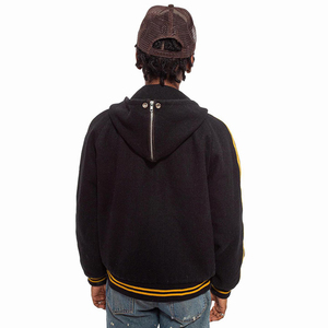 Bordado personalizado nueva moda al por mayor Lettermen College chaqueta de béisbol para los hombres con tela y material de plumón - Product Image 4