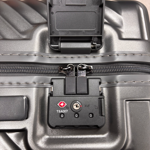 Maleta de Viaje Resistente de PC con Ruedas, Impermeable, Ligera y con 5 Niveles de Ajuste, Candado TSA, Asa Suave, Tamaños de 20/24/28 Pulgadas - Product Image 4