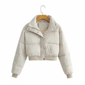 Vestes d'hiver matelassées pour femmes, réversibles, imperméables, respirantes, avec fermeture éclair, personnalisables OEM - Product Image 4