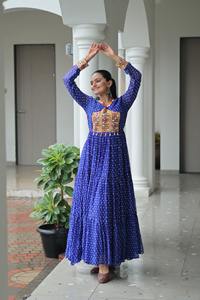 Boutique India superventas, Setter de tendencias, último vestido exclusivo Showstopper, impresionante y hermosa ropa de novia, ropa de fiesta, aspecto rico - Product Image 4