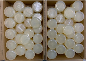 Jabón Corporal Humectante de Coco con Ingredientes Naturales - Product Image 3